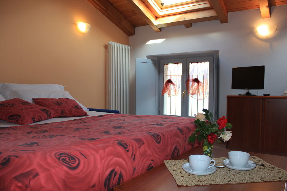 ميزّيجرا Residence Celeste المظهر الخارجي الصورة